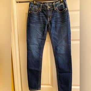Miss Me Skinny jean with gold sequin accents.  Size 29.  Like new.
